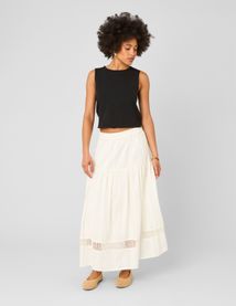 Jupe avec broderie anglaise
