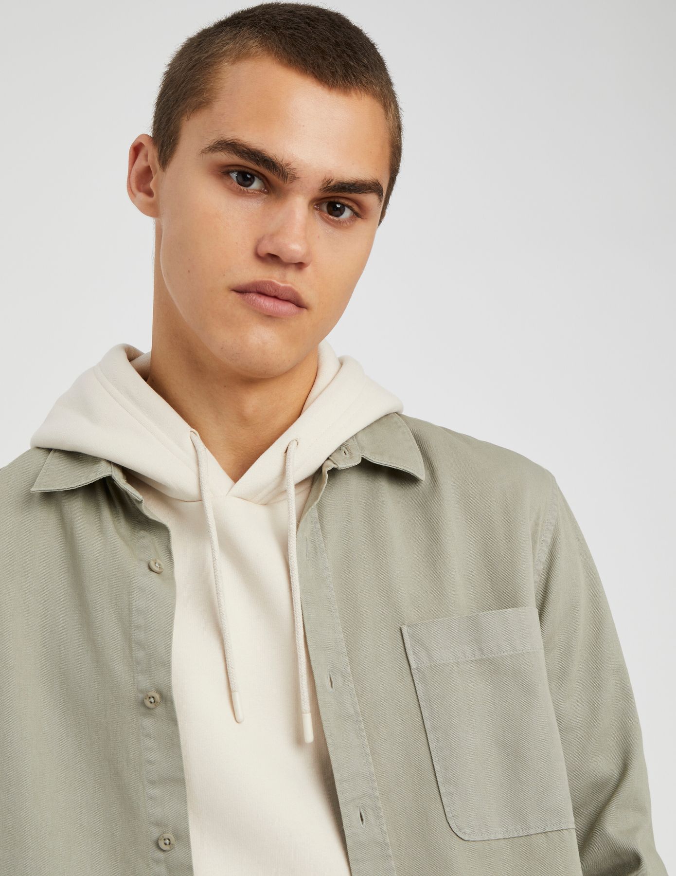 Chemise droite twill uni