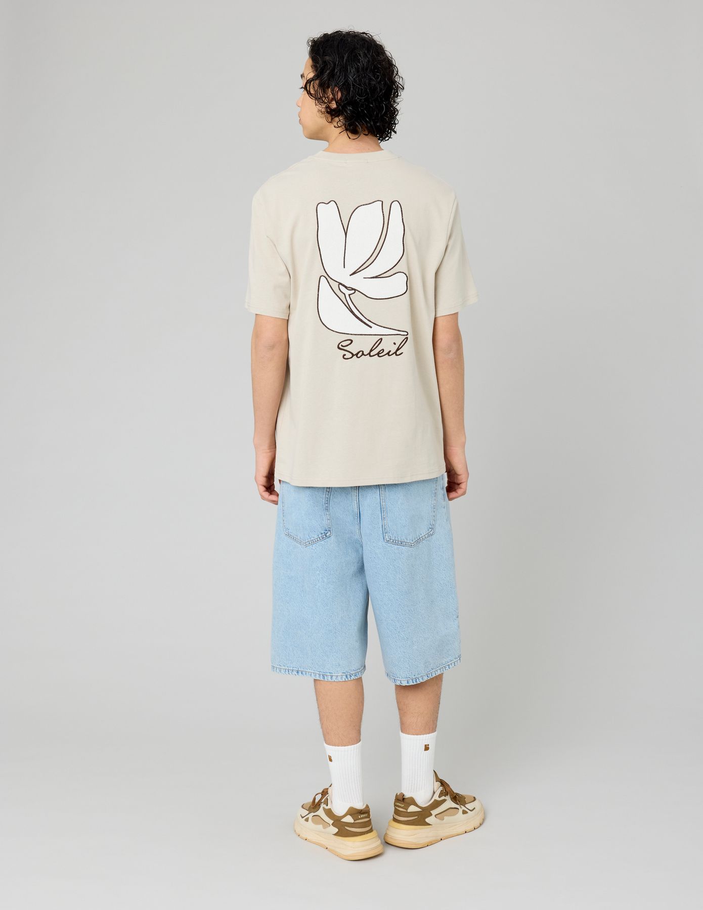 T-shirt brodé
