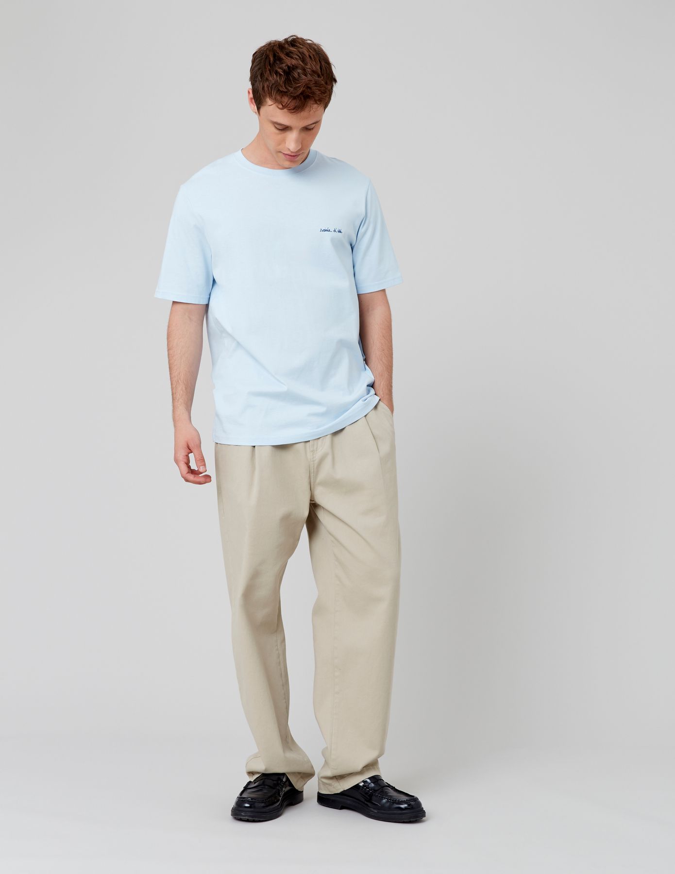 T-shirt message poitrine