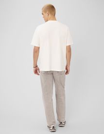 T-shirt broderie poitrine