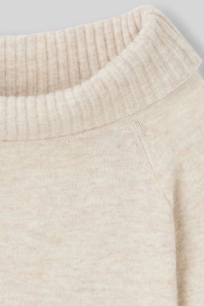 Pull épaules dénudées