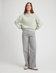 Sweat brodé manches