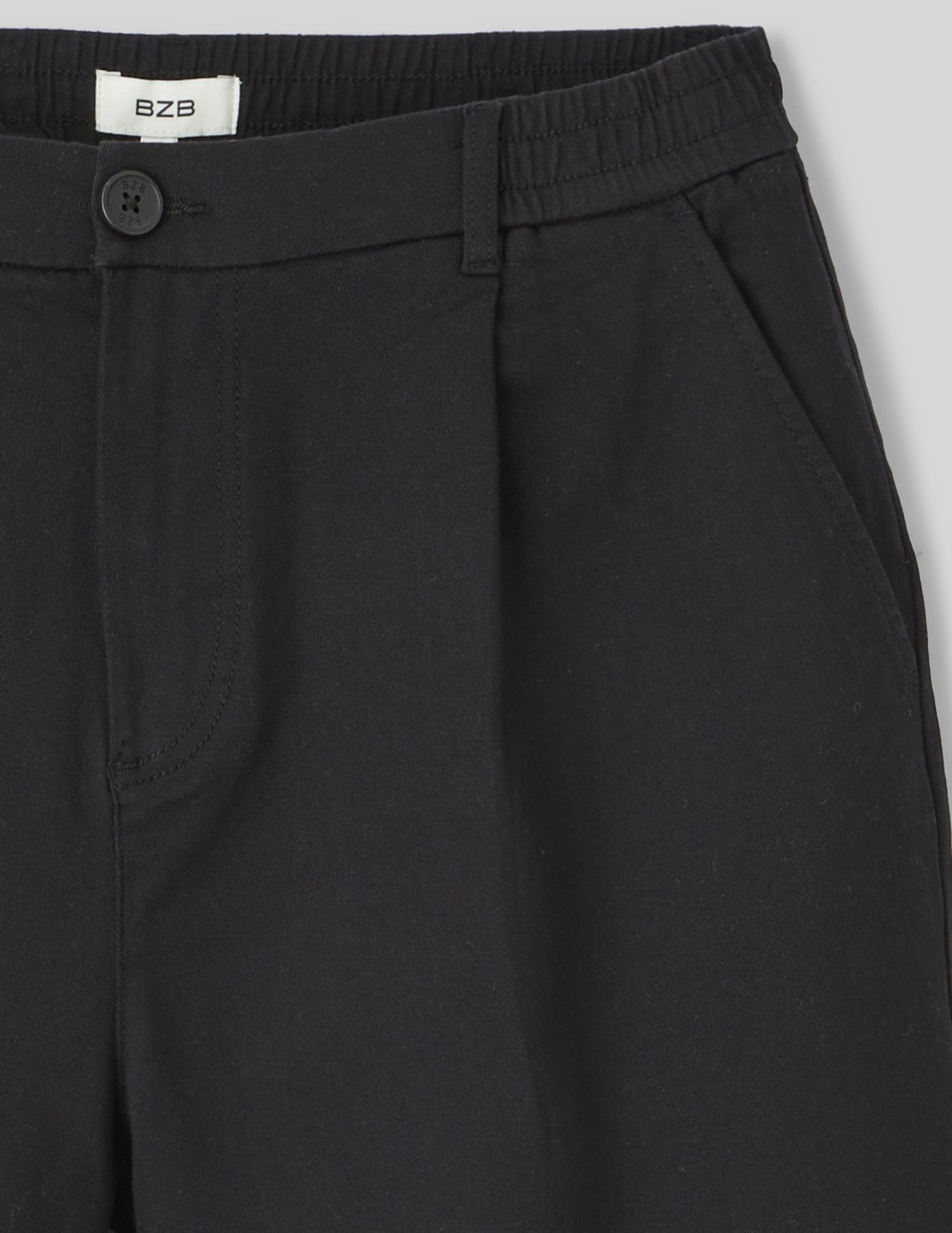 Bermuda à pinces taille élastiquée