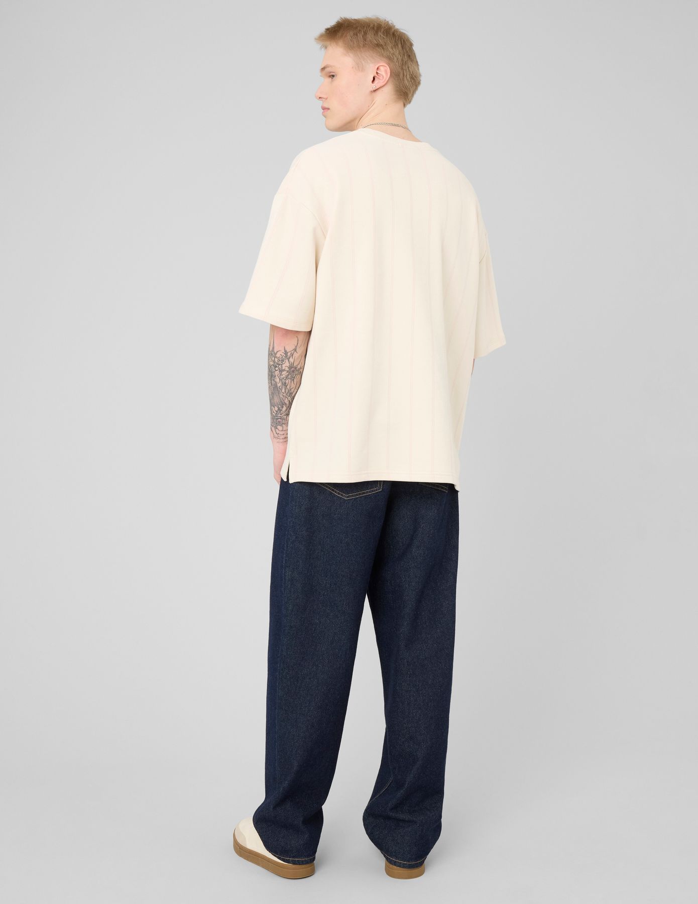 T-shirt en molleton ray&eacute;