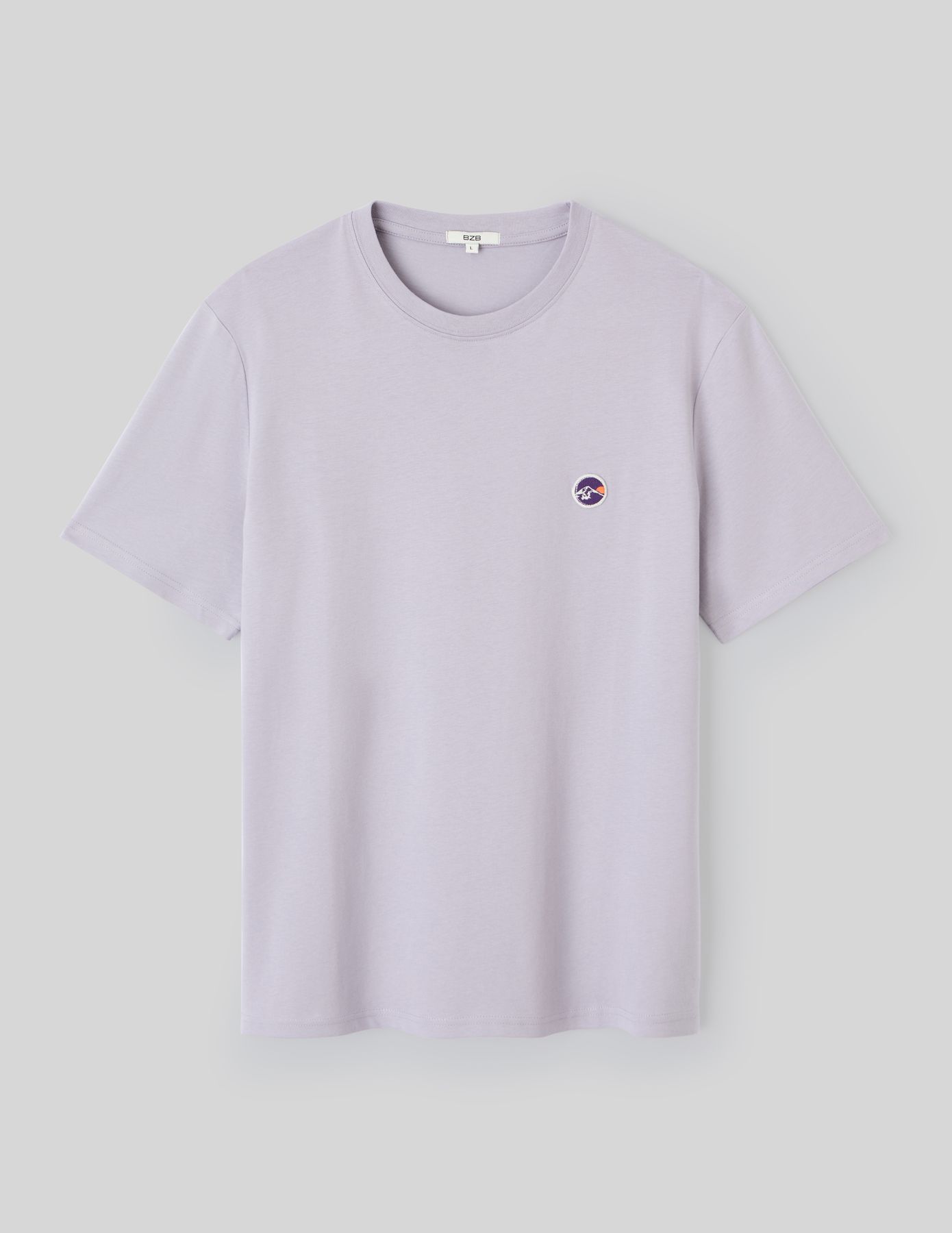 T-shirt broderie poitrine