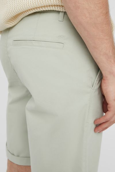 Bermuda chino
