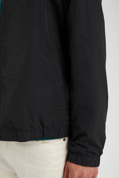 Blouson léger à capuche