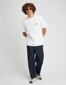 T-shirt broderie poitrine