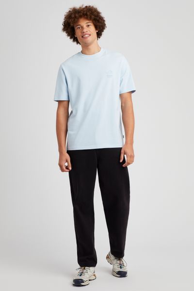 T-shirt broderie poitrine