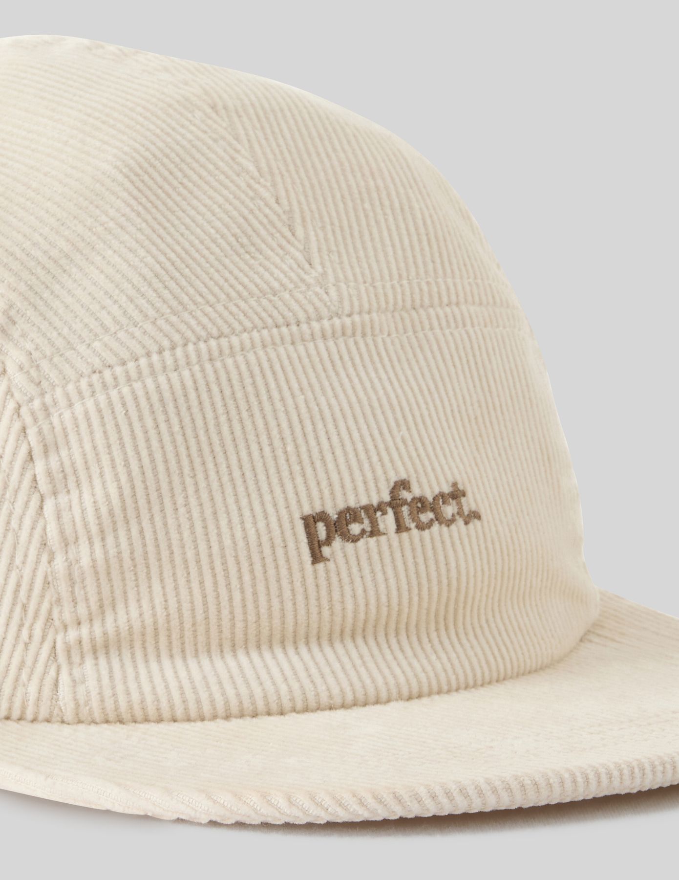Casquette plate brod&eacute;e