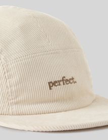 Casquette plate brod&eacute;e