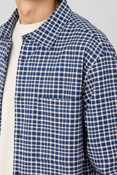 Chemise à carreaux