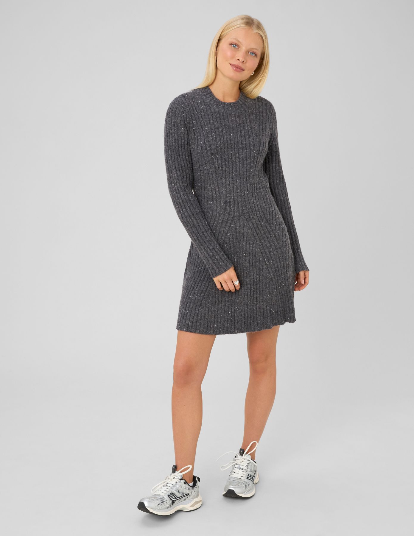 Robe pull c&ocirc;tel&eacute;e