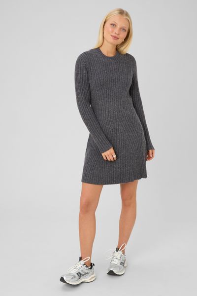 Robe pull c&ocirc;tel&eacute;e