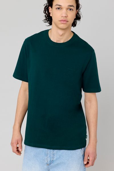 T-shirt message