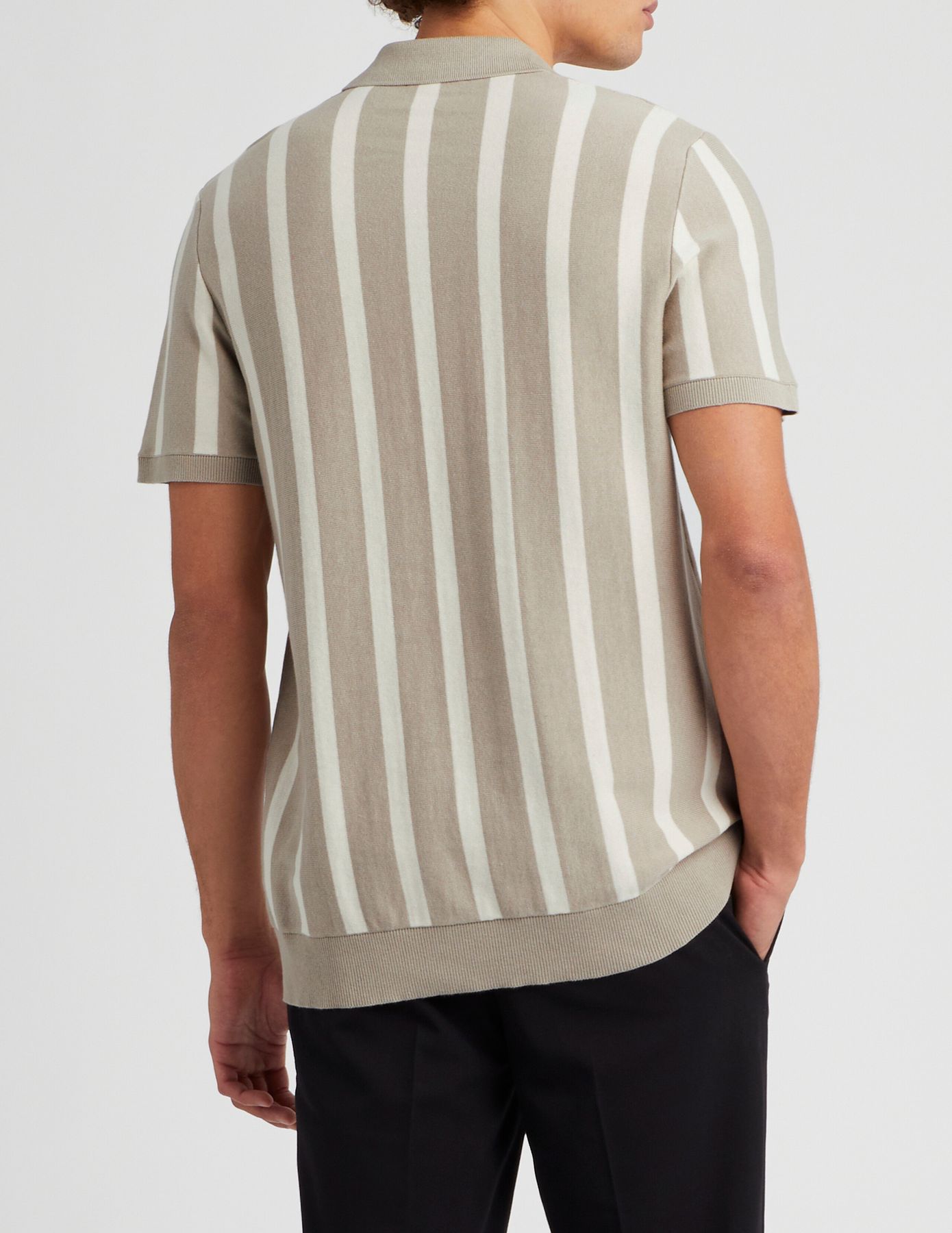 Polo &agrave; rayures