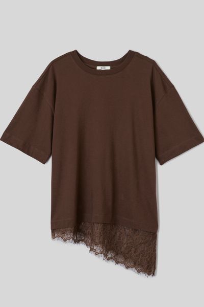 T-shirt avec empi&egrave;cement en dentelle