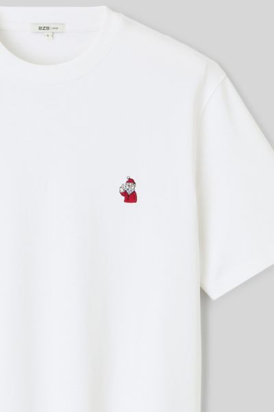 T-shirt broderie poitrine