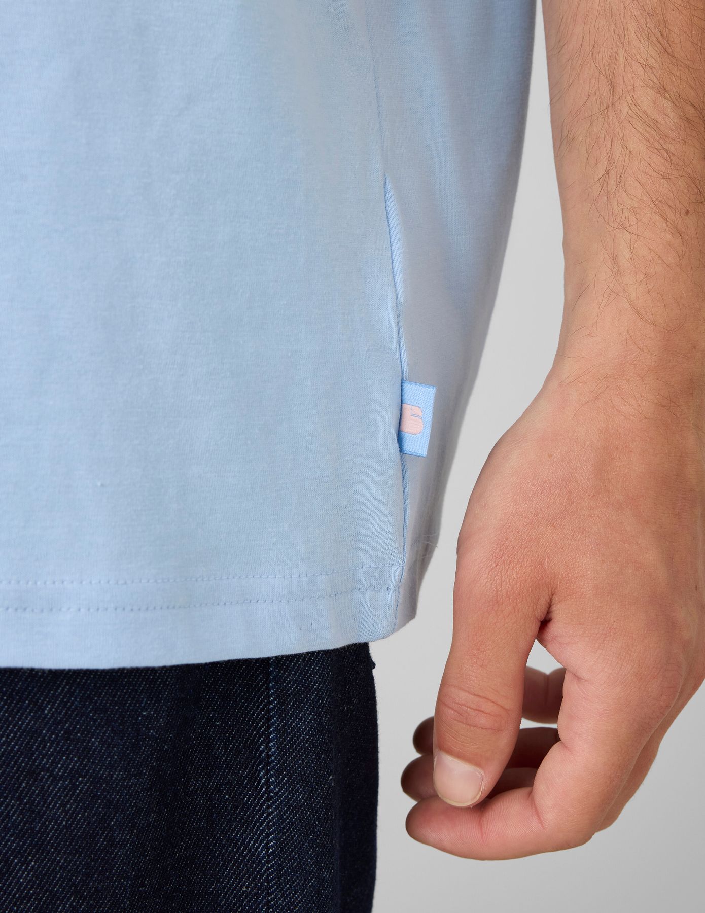 Tshirt brod&eacute; poitrine