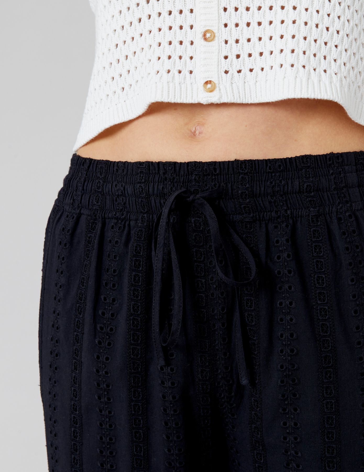 Pantalon fluide ajouré