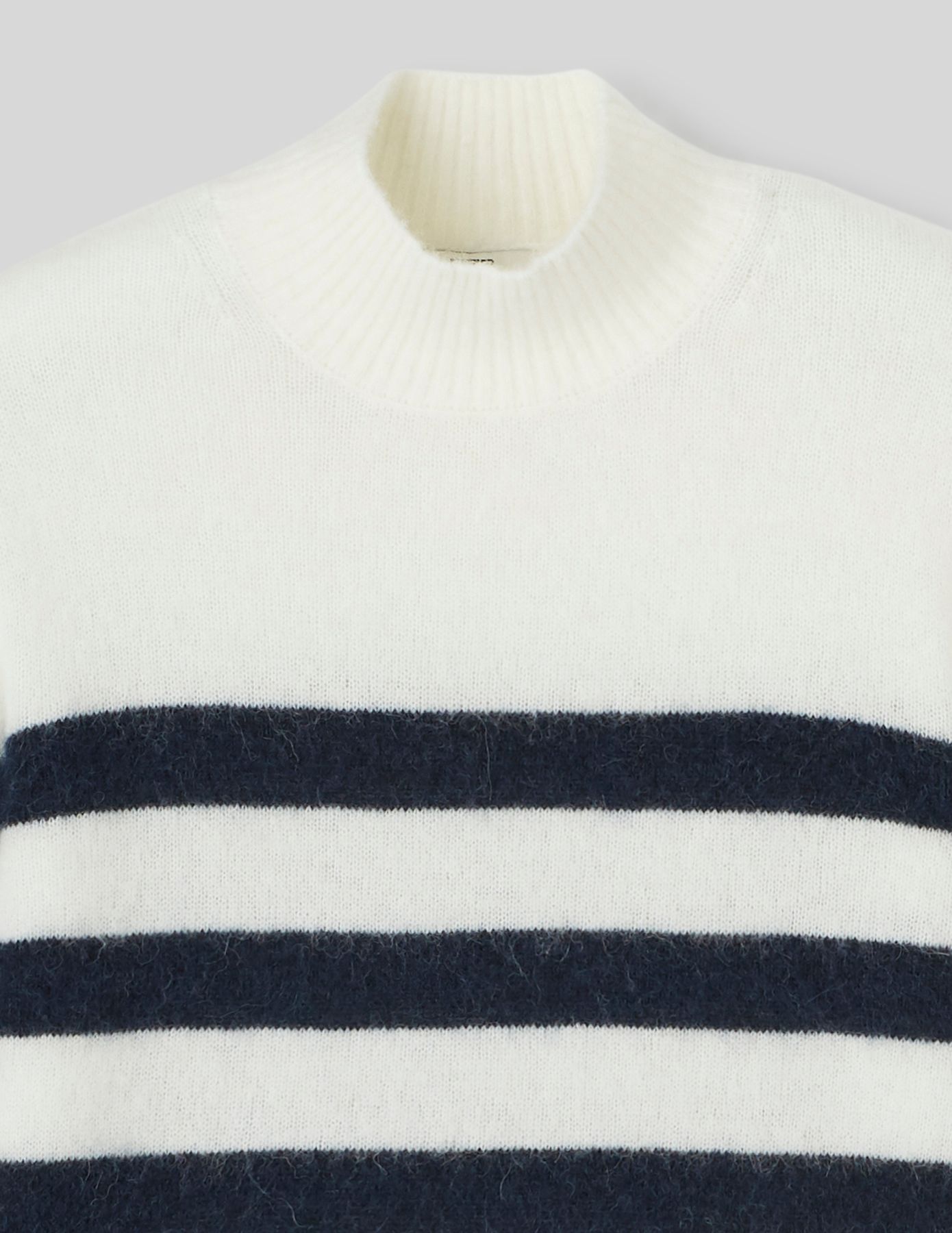 Pull col montant premium