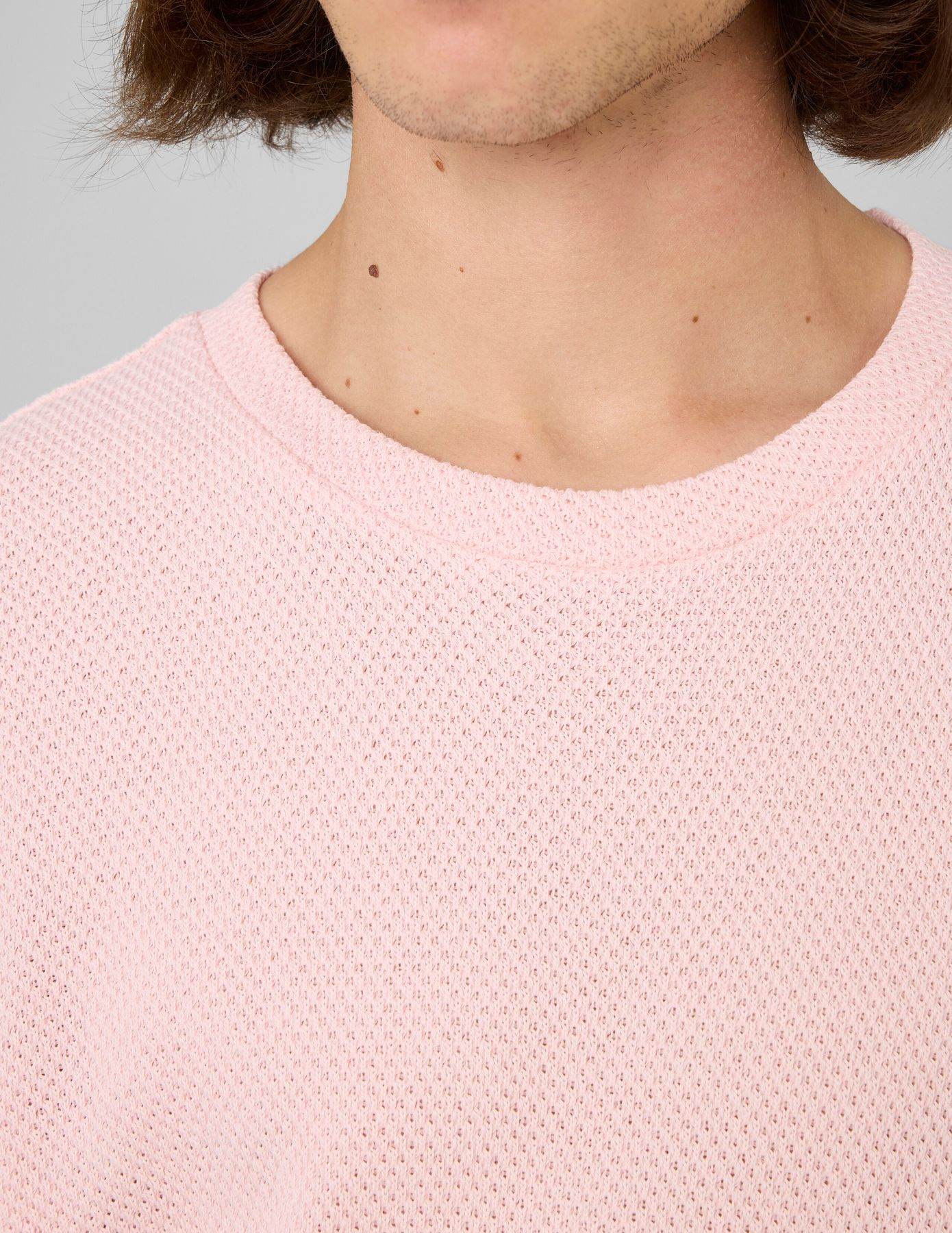 T-shirt reli&eacute;f&eacute;