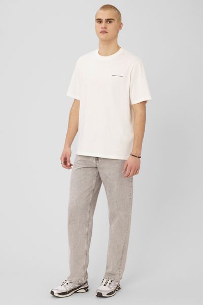 T-shirt broderie poitrine