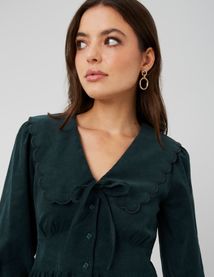 Robe courte col claudine