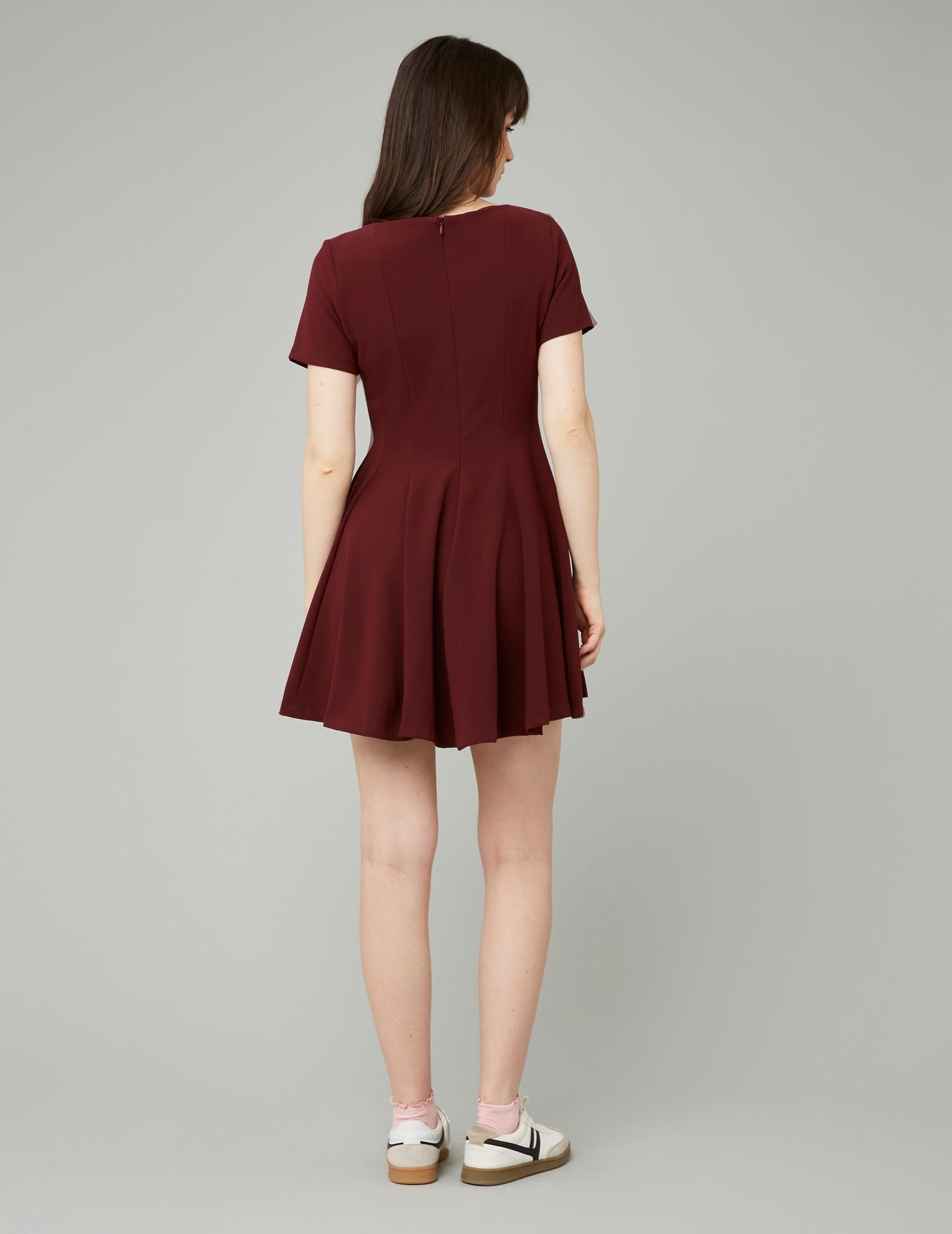 Robe courte patineuse en polyester recyclé