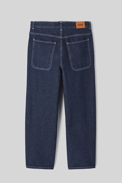 Jean skater à découpes