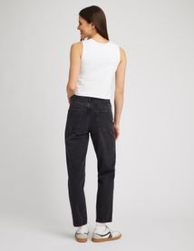 Jean mom fit