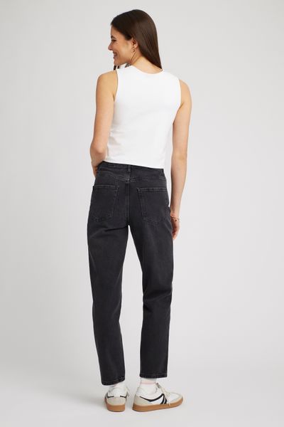 Jean mom fit