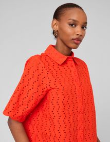 Chemisette en broderie anglaise