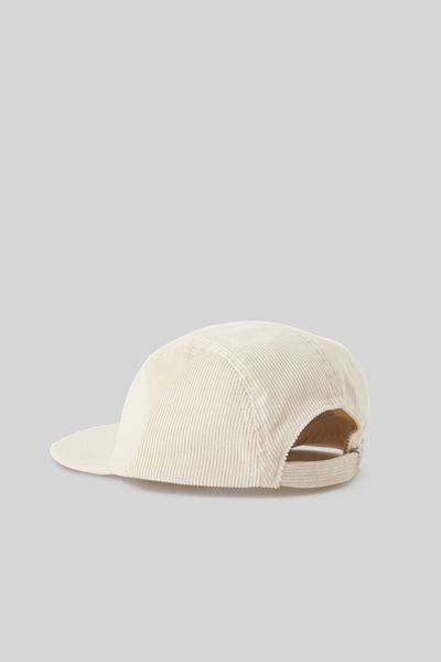 Casquette plate brod&eacute;e