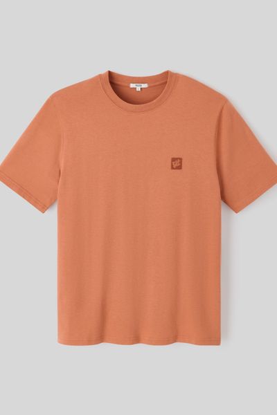 T-shirt broderie poitrine