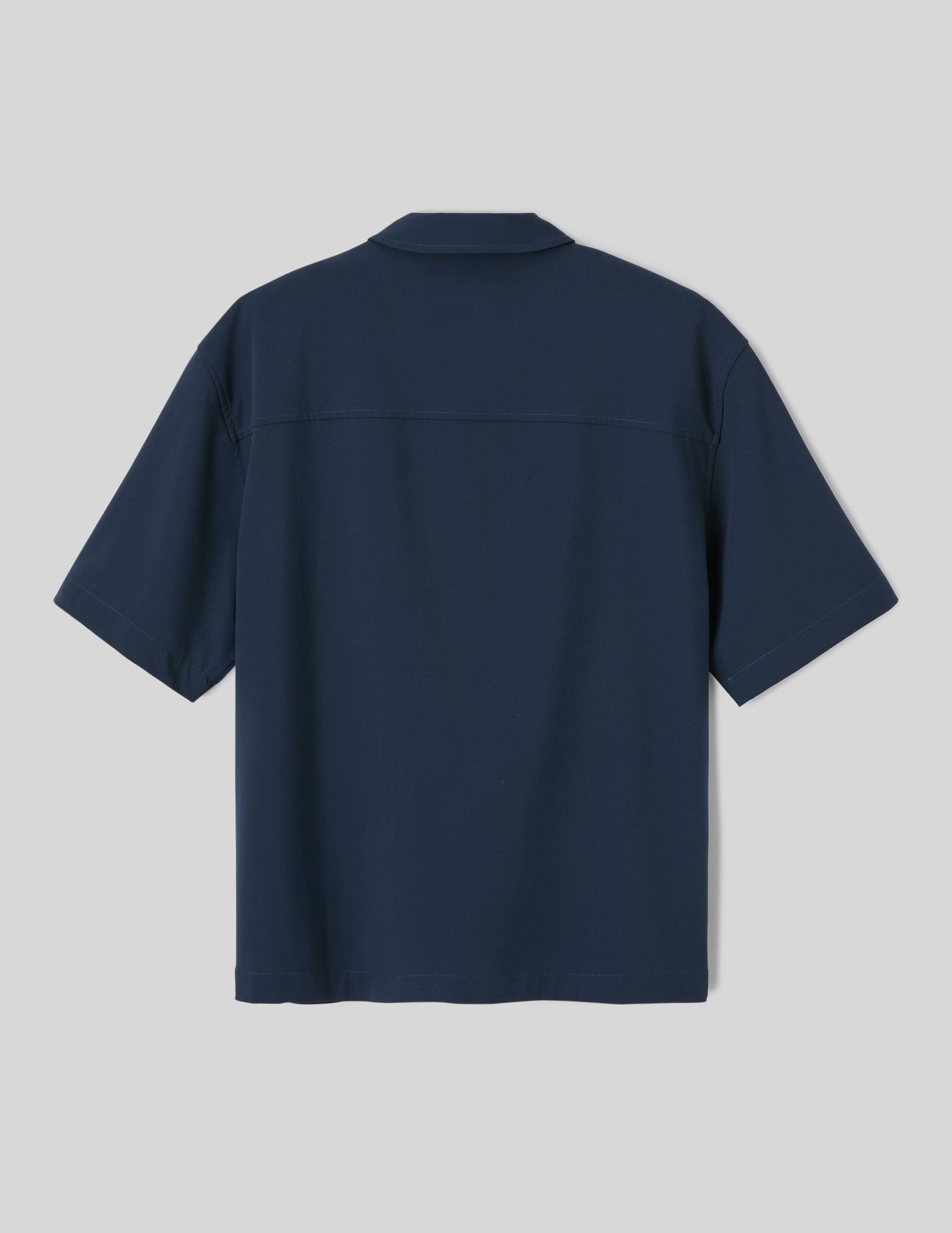 Chemise zipp&eacute;e manches courtes