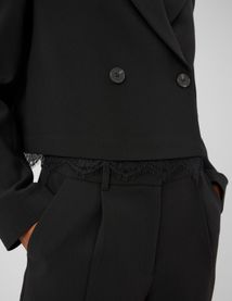 Veste tailleur courte dentelle
