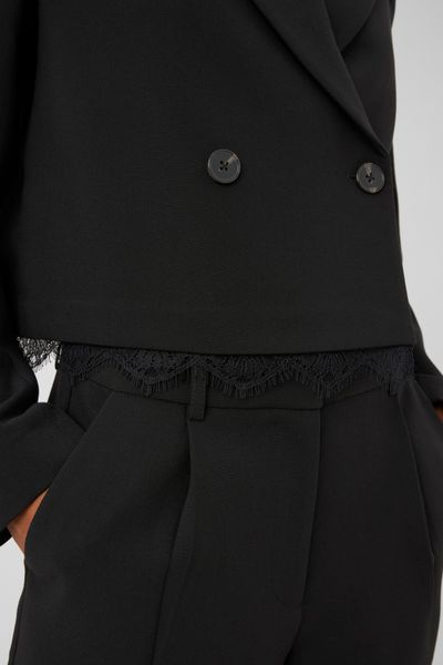 Veste tailleur courte dentelle