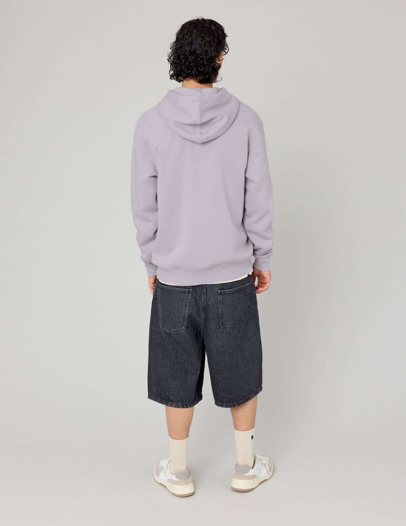 Sweat zippé à capuche
