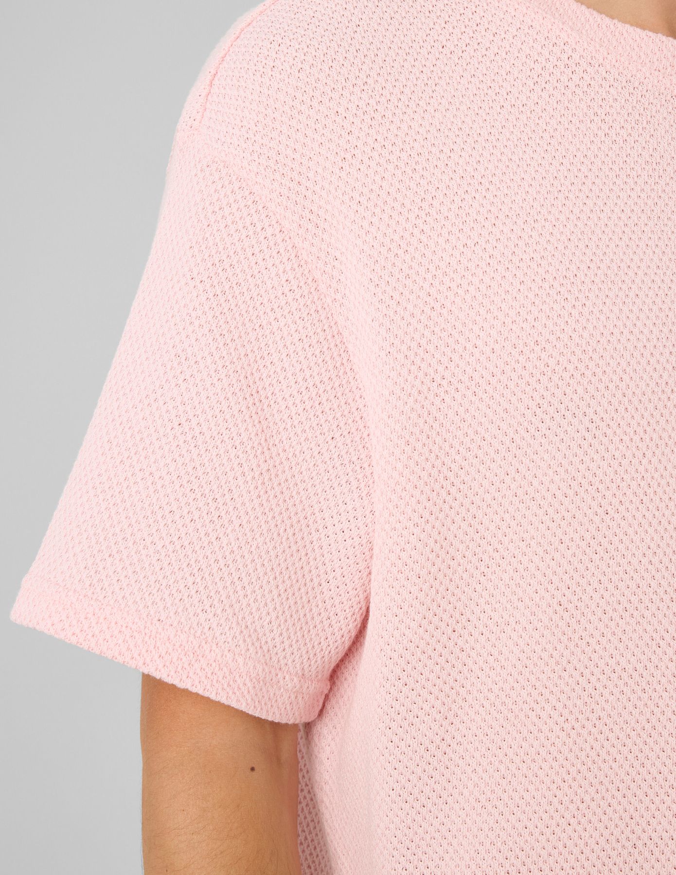 T-shirt reli&eacute;f&eacute;