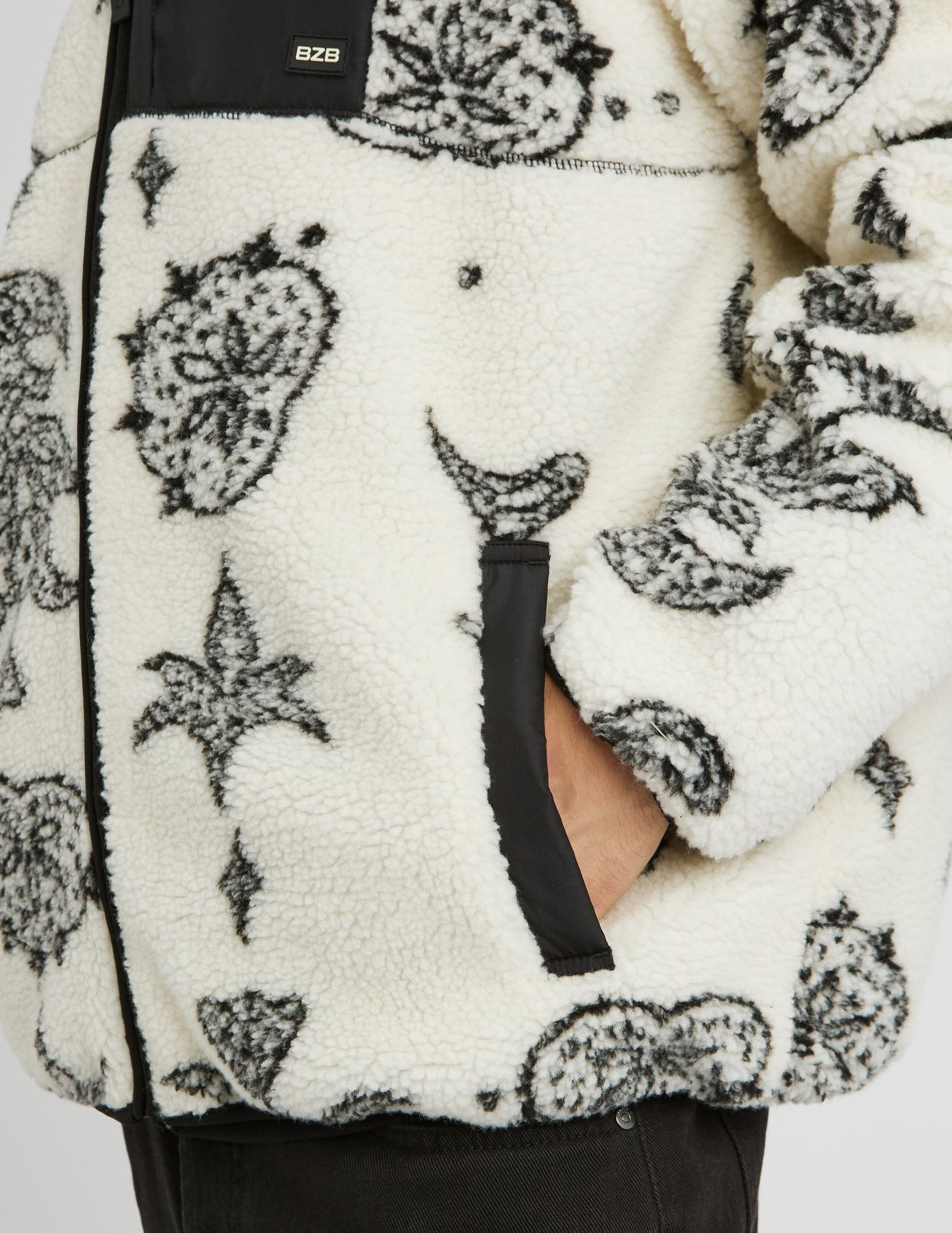 Veste zipp&eacute;e imprim&eacute;e sherpa