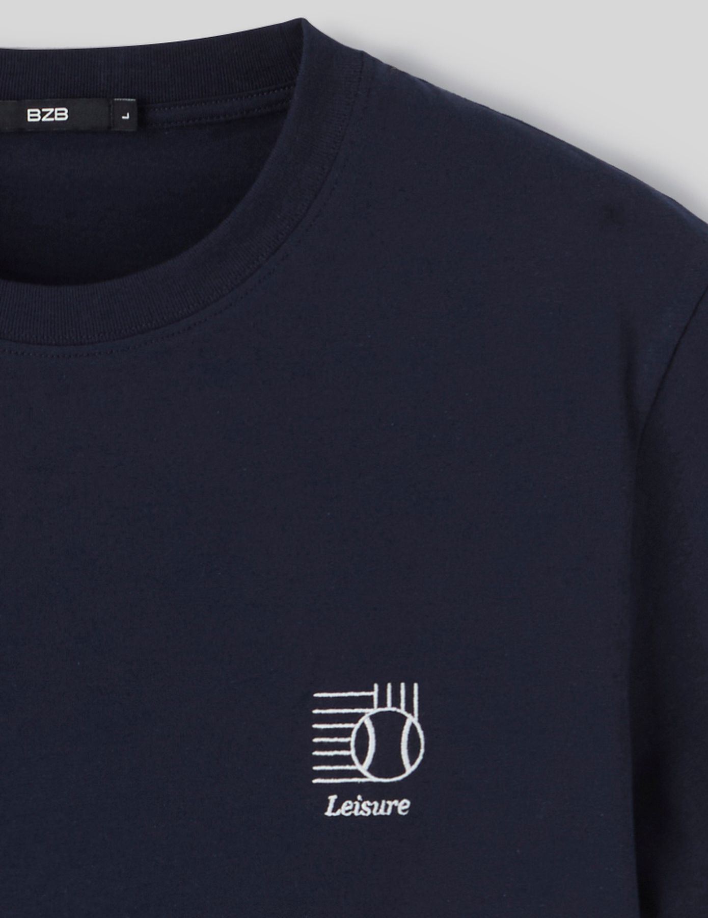 T-shirt brodé à message