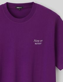 T-shirt broderie poitrine