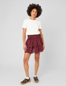 Jupe brod&eacute;e &agrave; volants