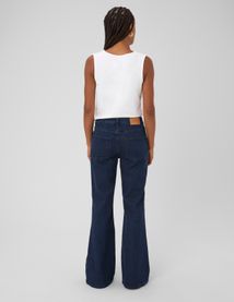 Jean flare surpiqure devant