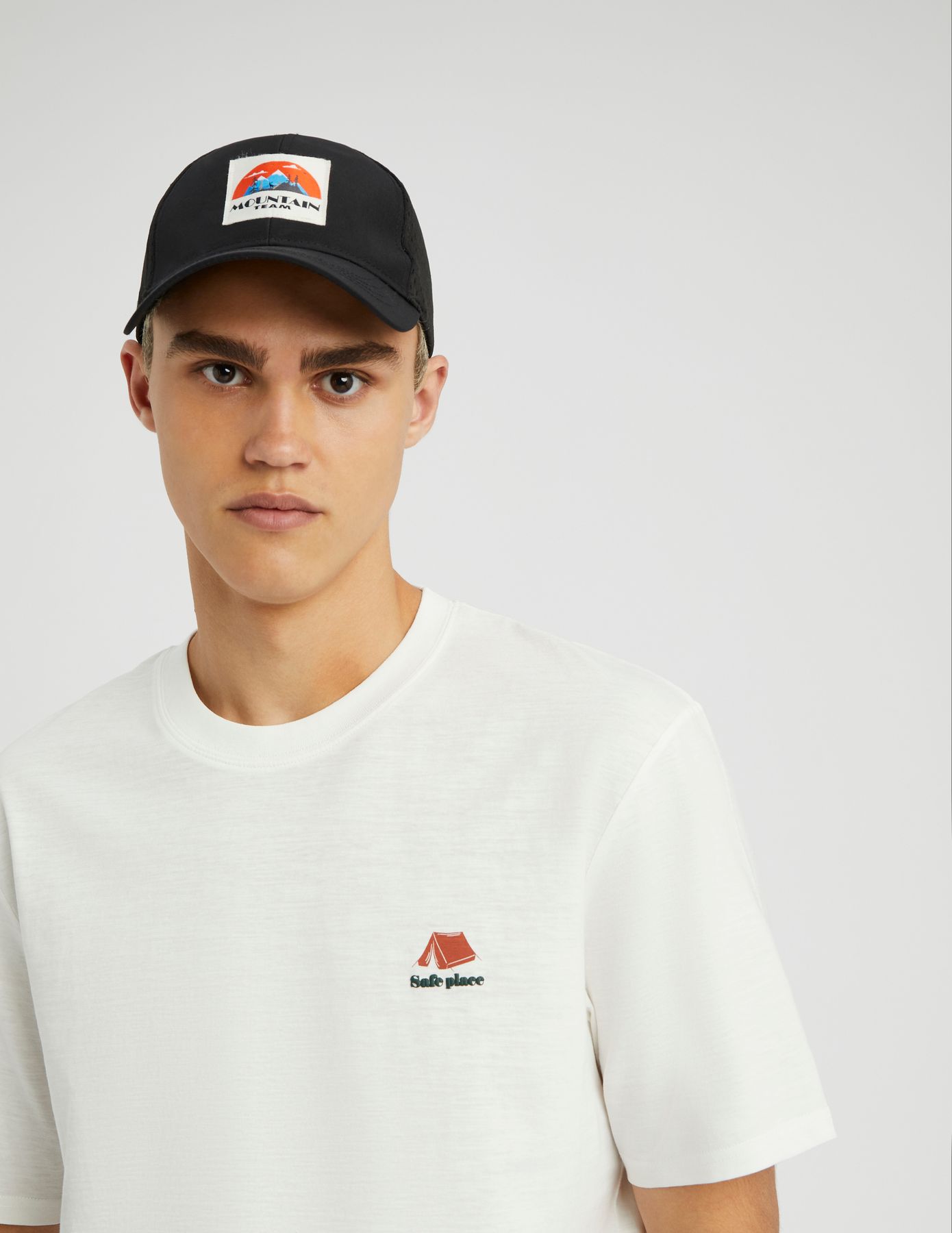 T-shirt mati&egrave;re flamm&eacute; imprim&eacute;