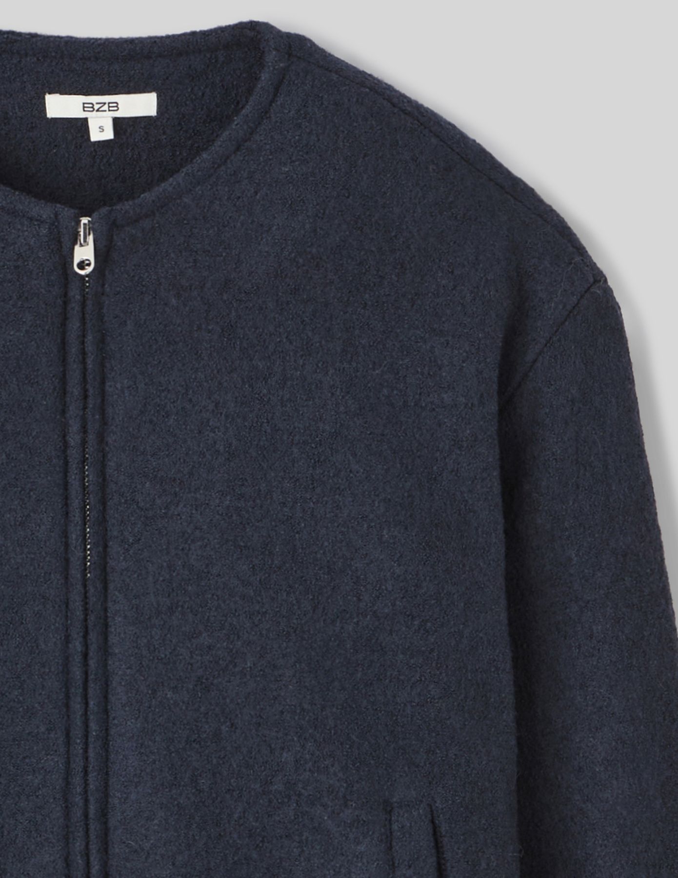 Veste boule en laine