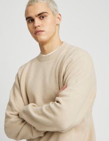 Pull matière fantaisie