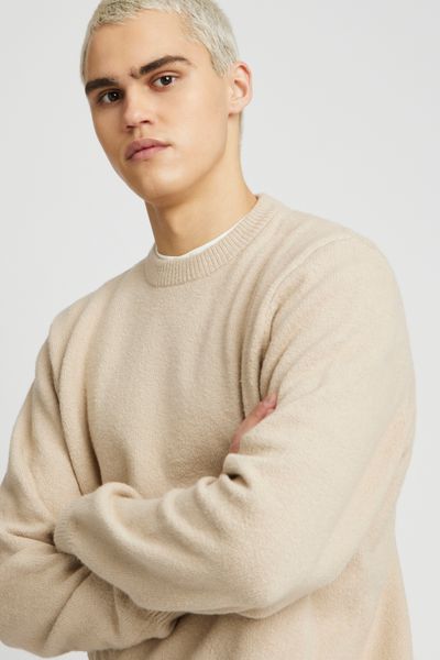Pull matière fantaisie